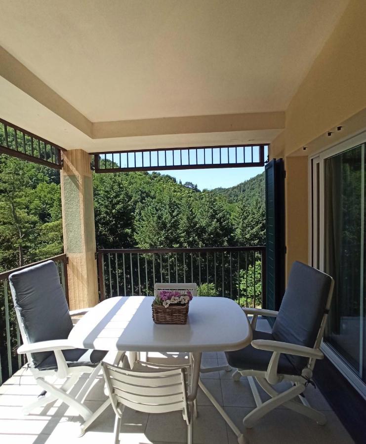 Il Bosco Di Campo Marzano Sunlight Appartement Borzonasca Buitenkant foto